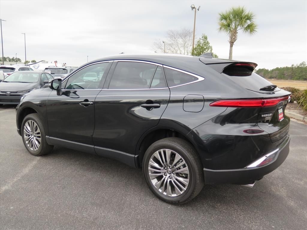 2024 Toyota Venza LE