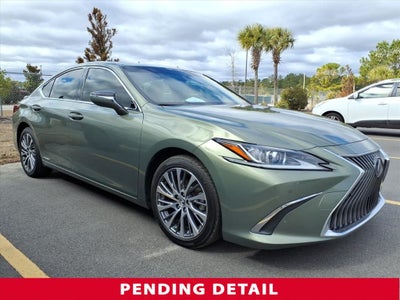 2019 Lexus ES 300h
