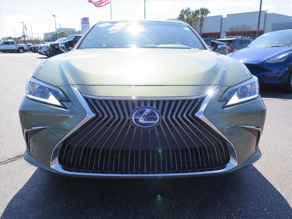 2019 Lexus ES 300h