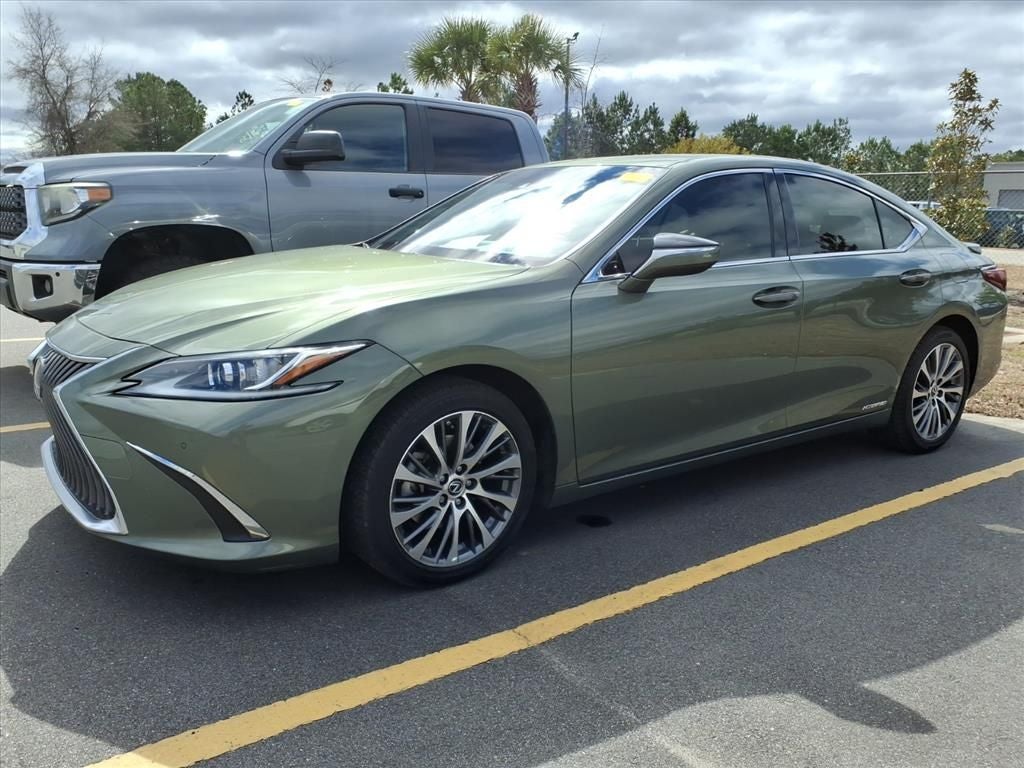 2019 Lexus ES 300h