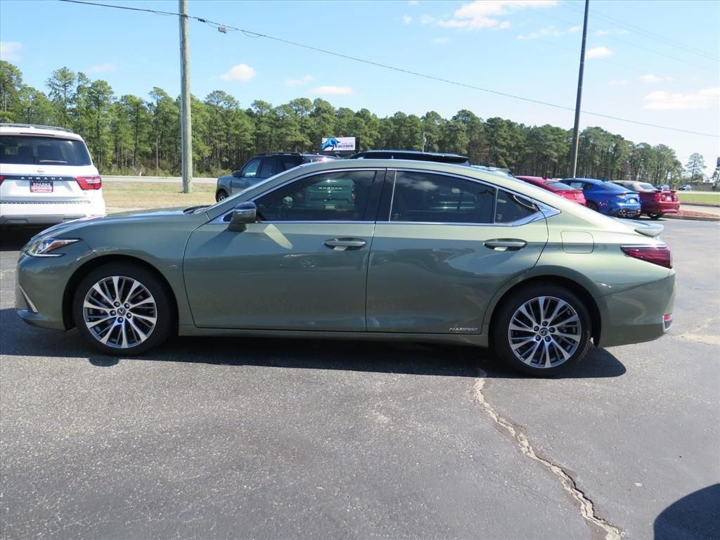 2019 Lexus ES 300h