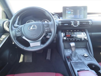 2023 Lexus IS 300