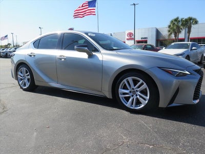 2023 Lexus IS 300