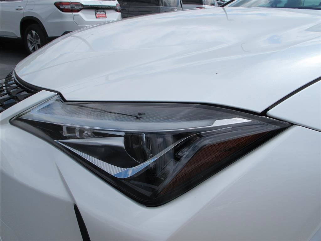 2022 Lexus UX 250h Base