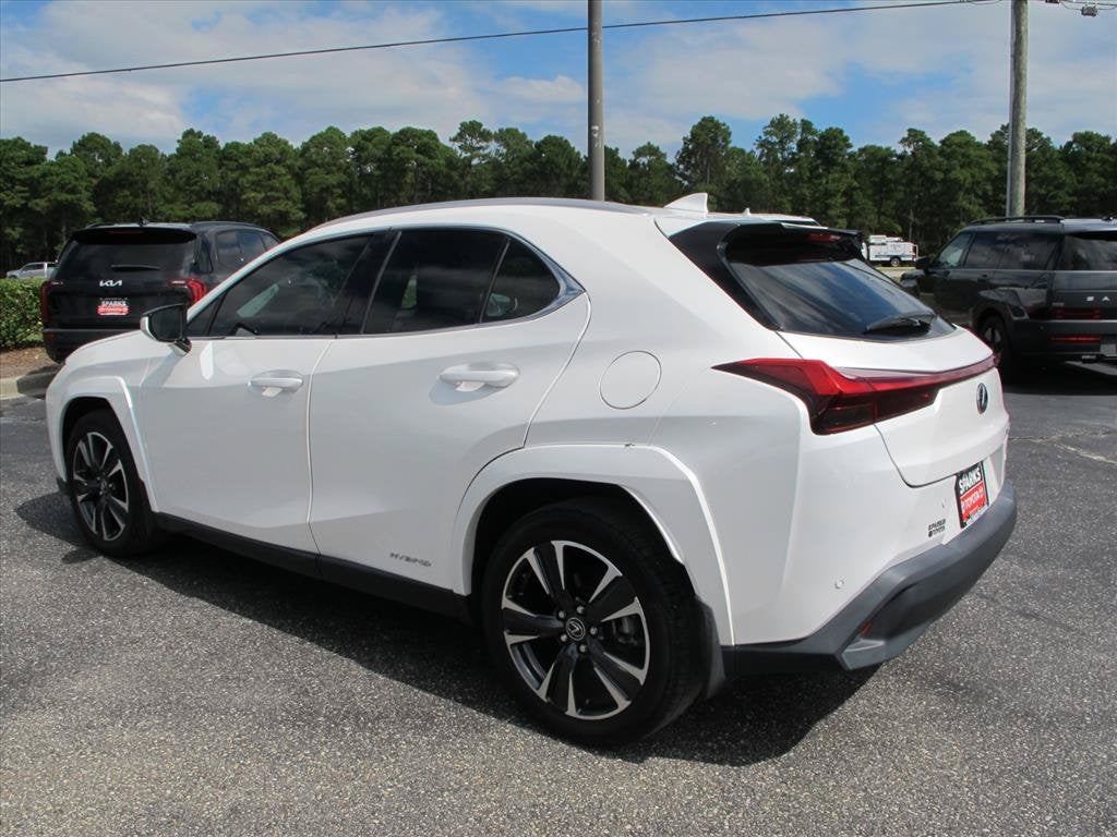 2022 Lexus UX 250h Base
