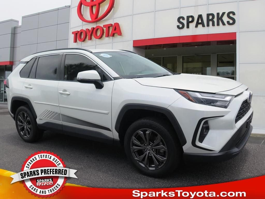 2022 Toyota RAV4 Hybrid XLE Premium