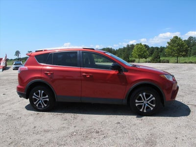 2017 Toyota RAV4 LE
