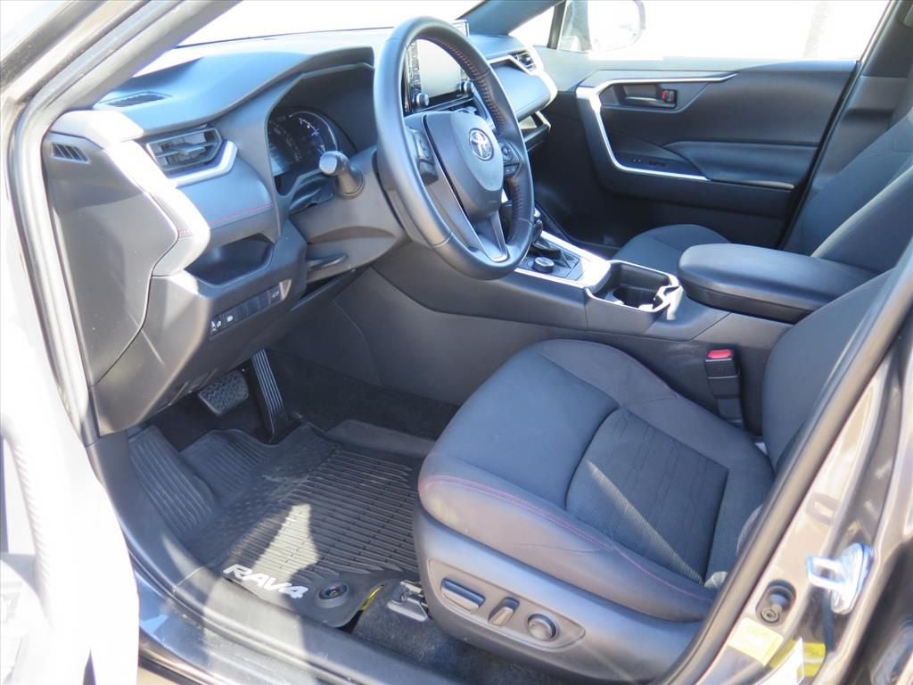 2021 Toyota RAV4 Prime SE