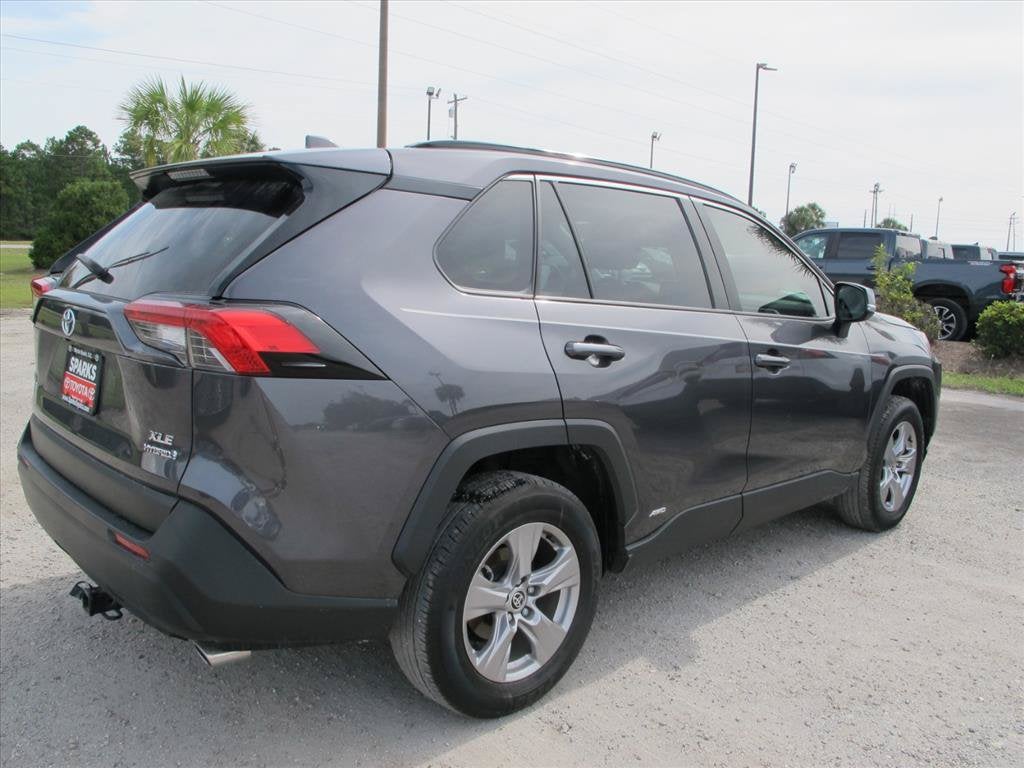 2024 Toyota RAV4 Hybrid XLE