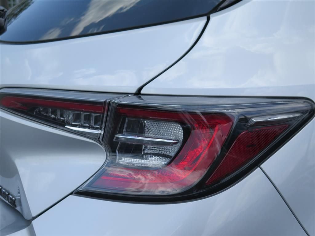 2021 Toyota Corolla Hatchback XSE