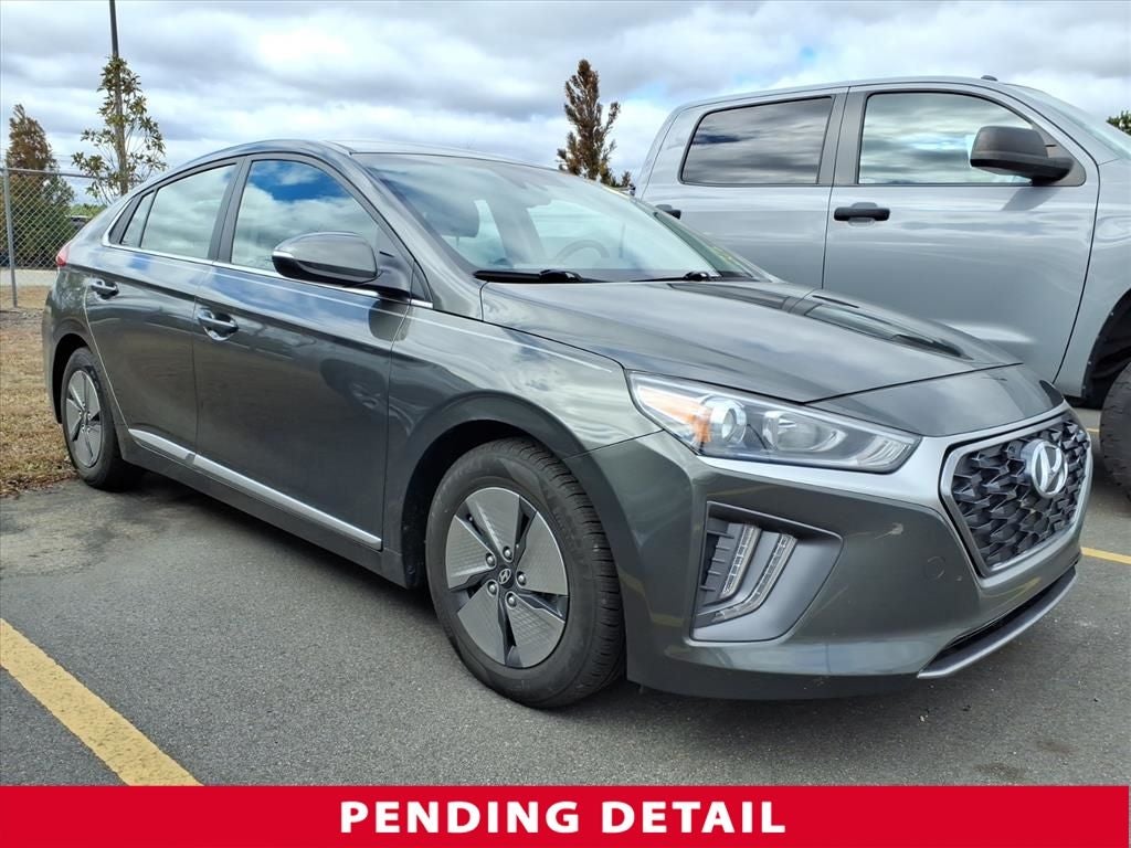 2022 Hyundai Ioniq Hybrid SE