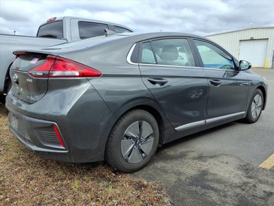 2022 Hyundai Ioniq Hybrid SE