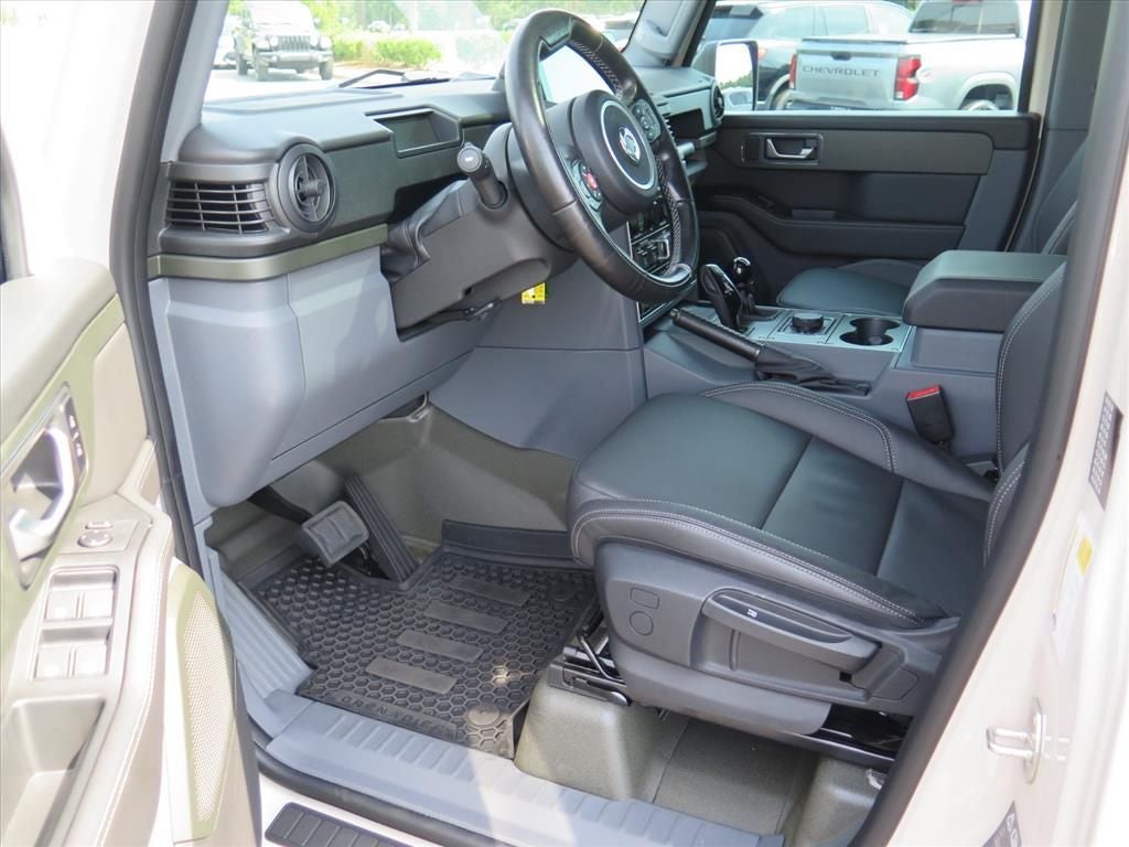 2025 INEOS Grenadier Station Wagon Base