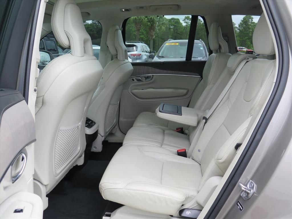 2021 Volvo XC90 T6 Inscription