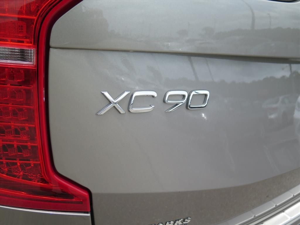2021 Volvo XC90 T6 Inscription