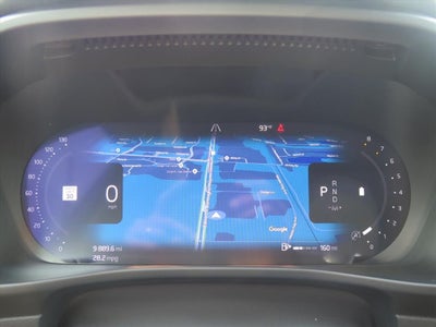 2024 Volvo XC40 B5 Plus Bright Theme