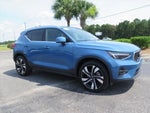 2024 Volvo XC40 B5 Plus Bright Theme