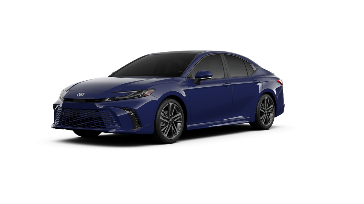 2026 Toyota Camry XSE Hybrid's photo