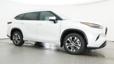 2026 Toyota Highlander Hybrid Hybrid XLE