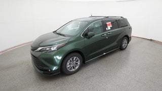 2026 Toyota Sienna XLE