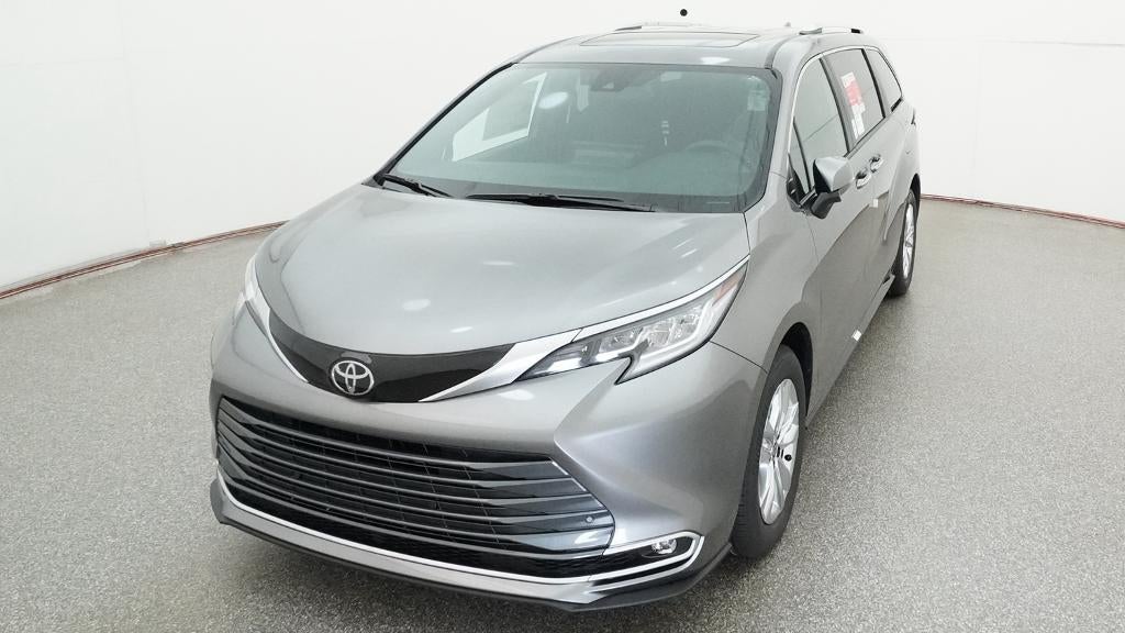 2026 Toyota Sienna Limited