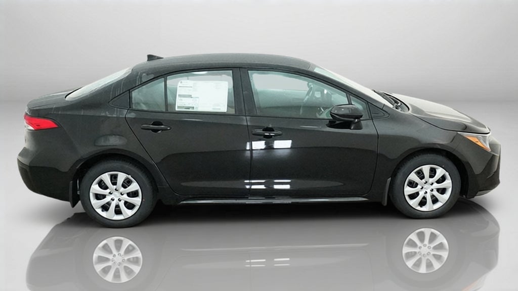2027 Toyota Corolla LE