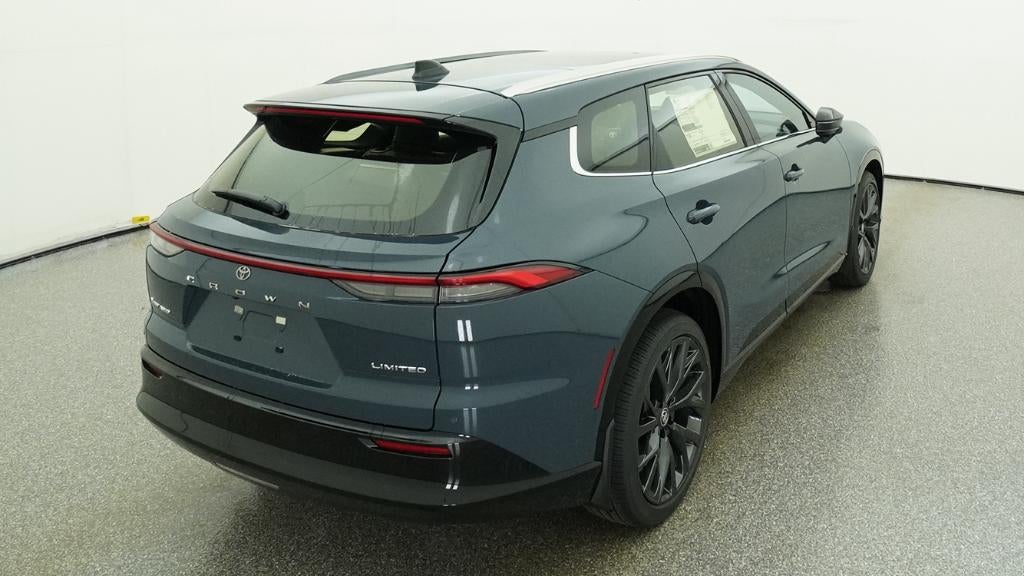 2026 Toyota Toyota Crown Signia Limited