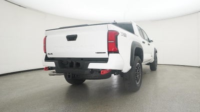 2025 Toyota Tacoma i-FORCE MAX TRD Off-Road i-FORCE MAX