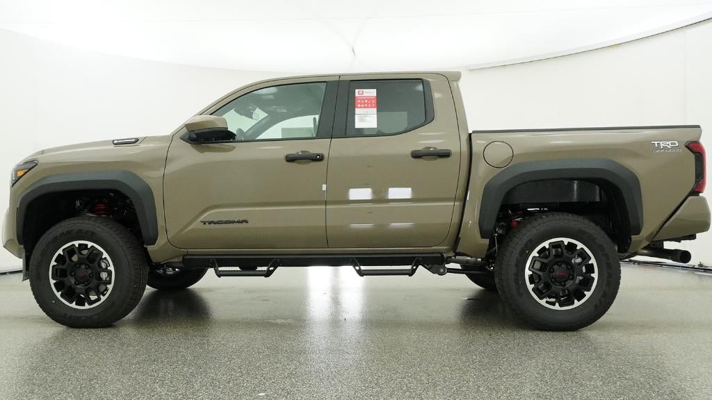 2026 Toyota Tacoma i-FORCE MAX TRD Off-Road i-FORCE MAX