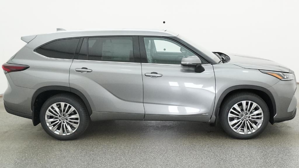 2026 Toyota Highlander Hybrid Hybrid Platinum