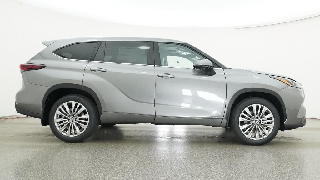 2026 Toyota Highlander Hybrid Hybrid Platinum