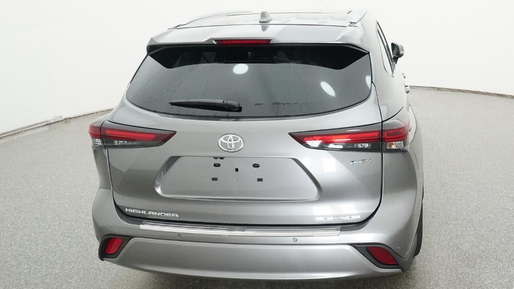 2026 Toyota Highlander Hybrid Hybrid Platinum