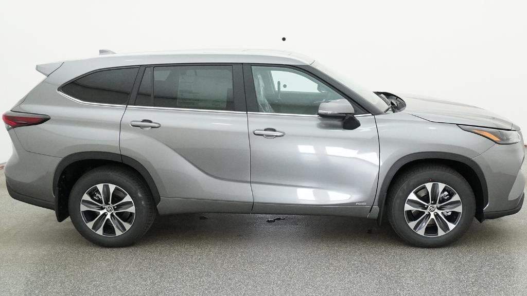 2026 Toyota Highlander Hybrid Hybrid XLE