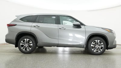 2026 Toyota Highlander Hybrid Hybrid XLE