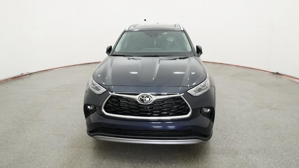 2026 Toyota Highlander Platinum