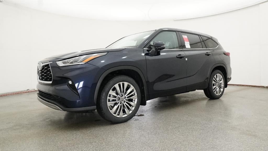 2026 Toyota Highlander Platinum