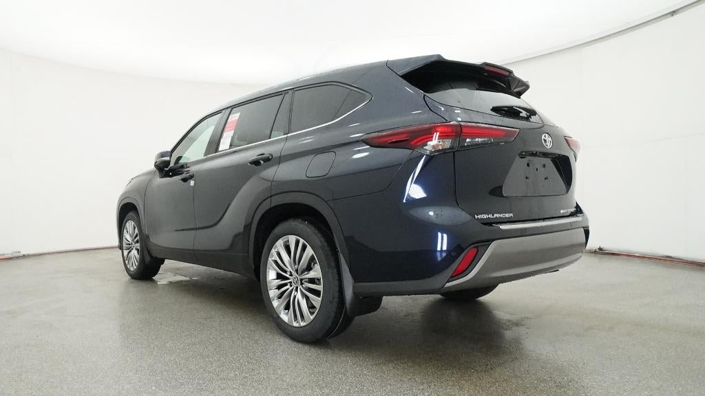 2026 Toyota Highlander Platinum