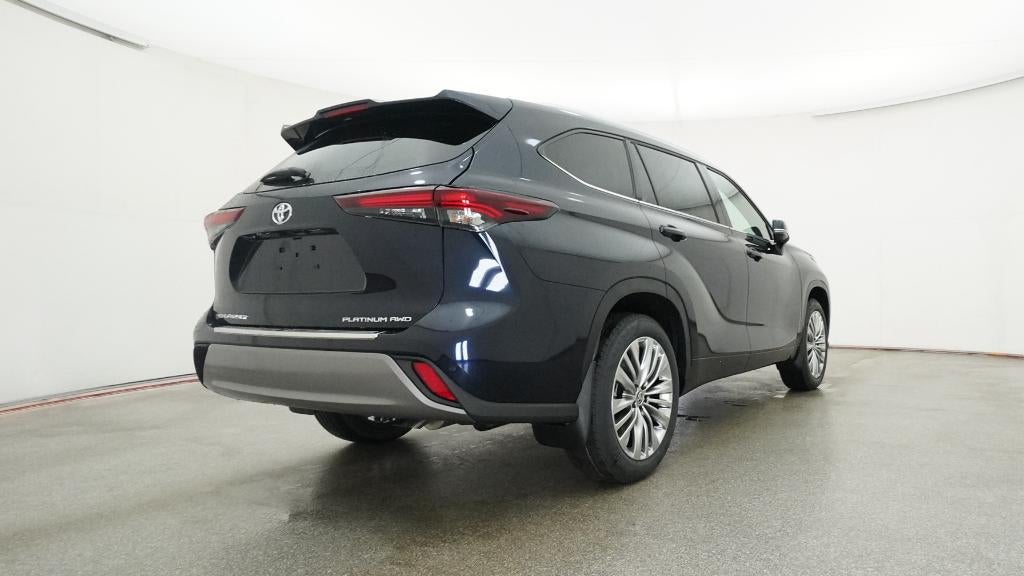 2026 Toyota Highlander Platinum