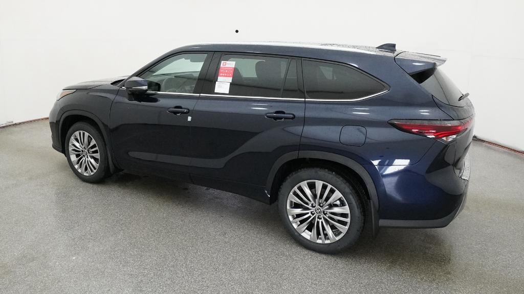 2026 Toyota Highlander Platinum