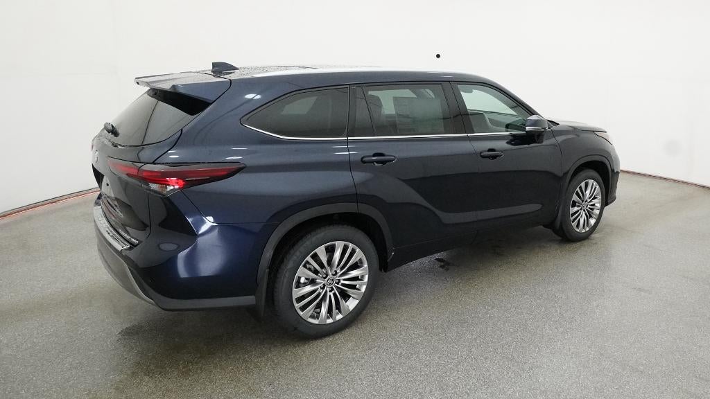 2026 Toyota Highlander Platinum