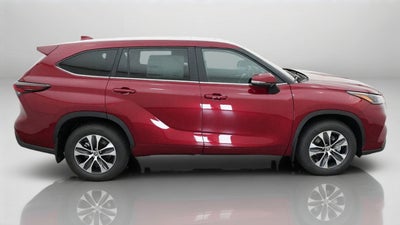 2026 Toyota Highlander XLE