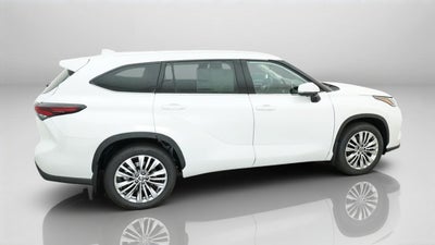 2026 Toyota Highlander Platinum
