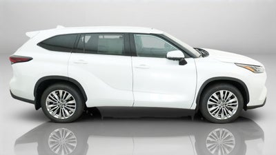 2026 Toyota Highlander Platinum