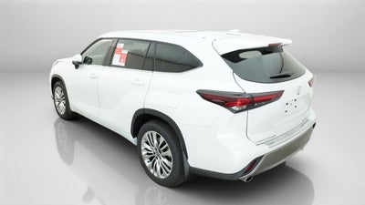 2026 Toyota Highlander Platinum