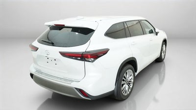 2026 Toyota Highlander Platinum