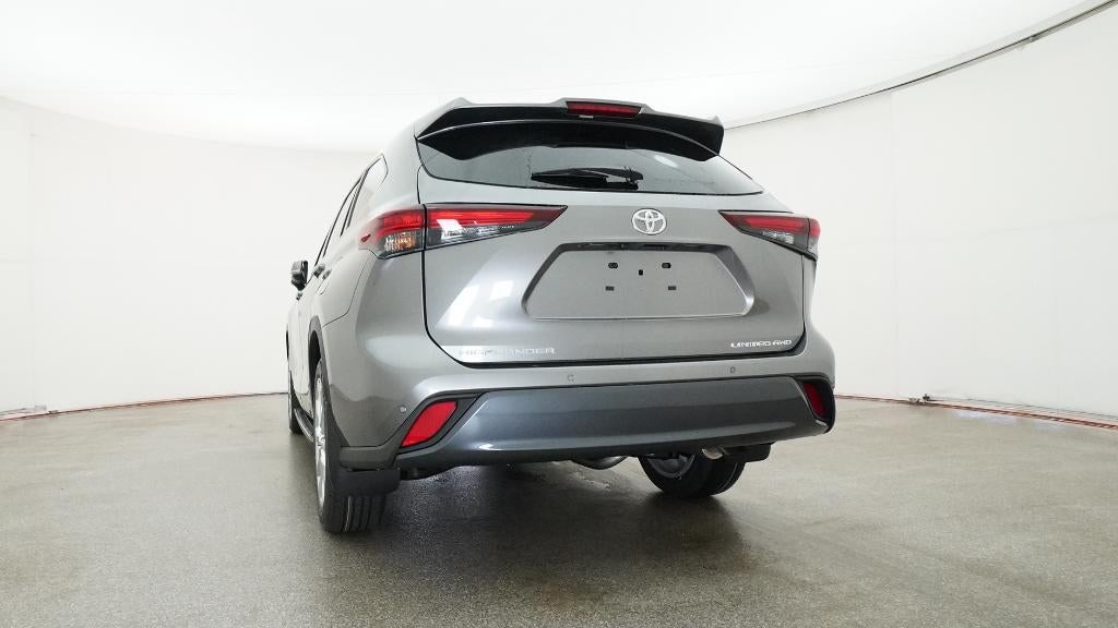 2026 Toyota Highlander Limited