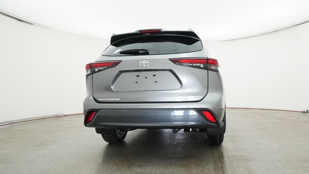 2026 Toyota Highlander Limited