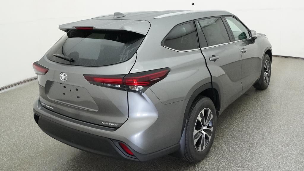 2026 Toyota Highlander XLE