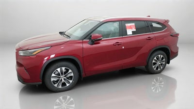 2026 Toyota Highlander XLE