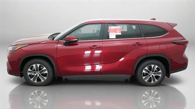 2026 Toyota Highlander XLE